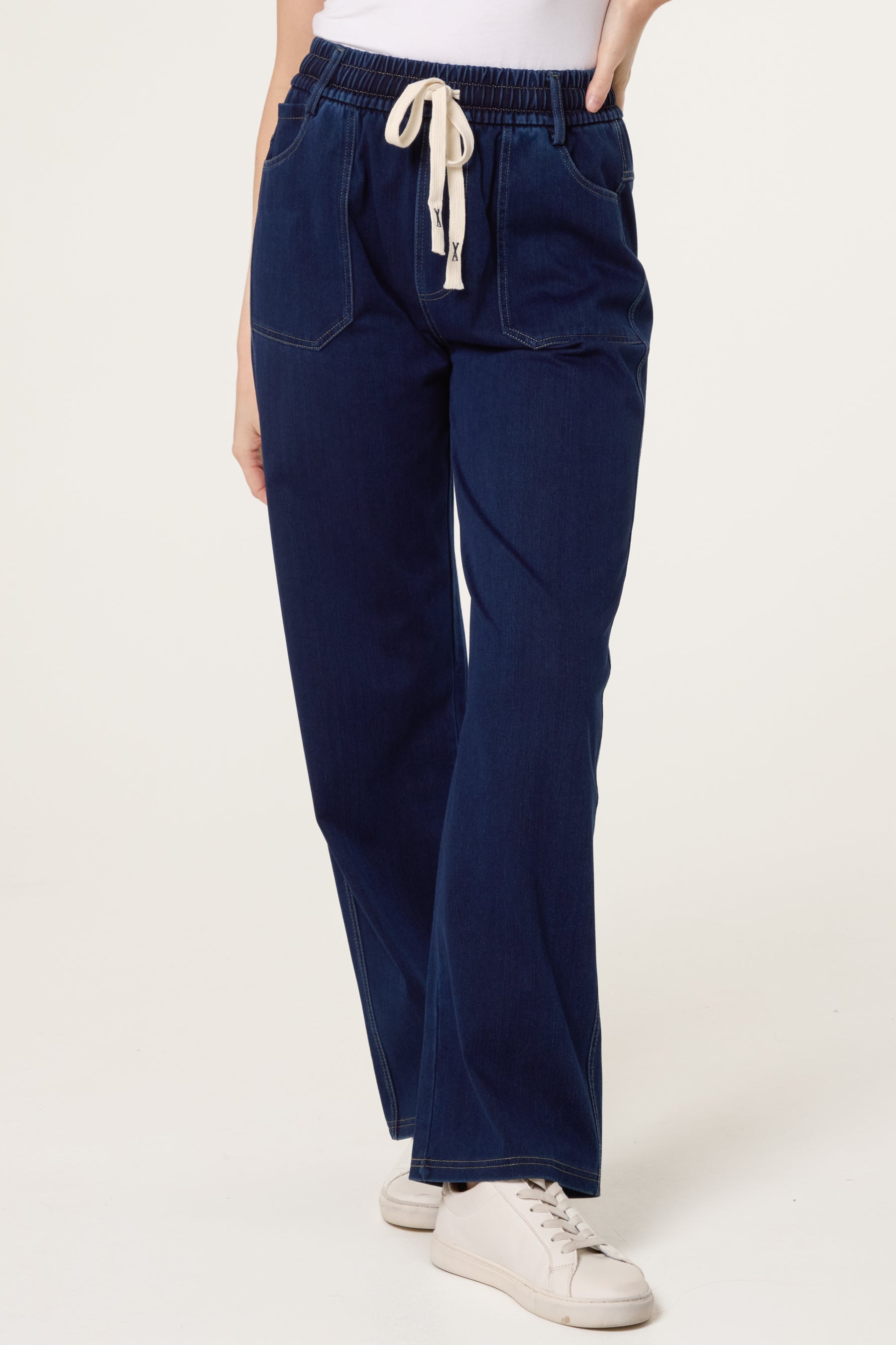String Tie Flared Ankle Jeans