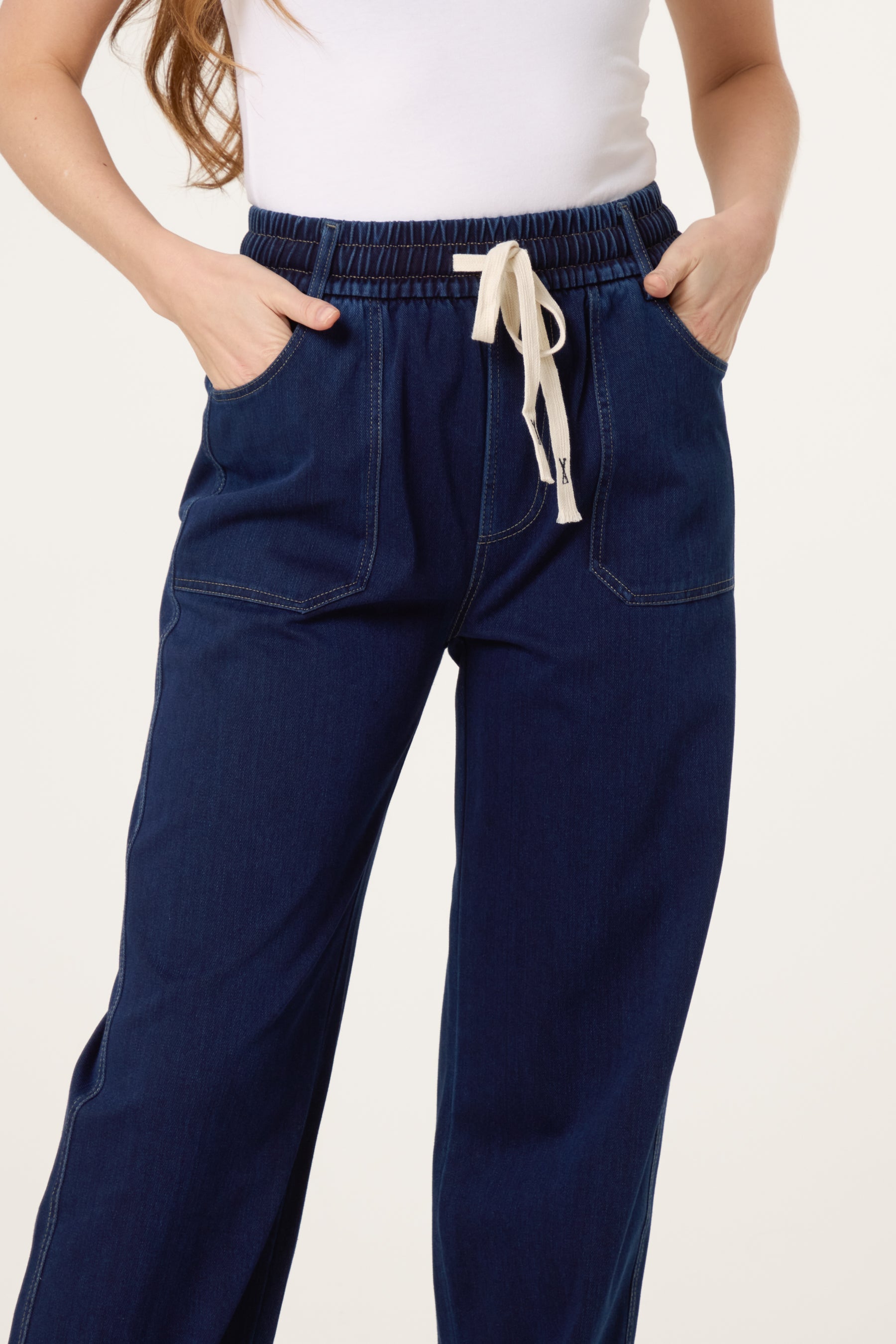 String Tie Flared Ankle Jeans