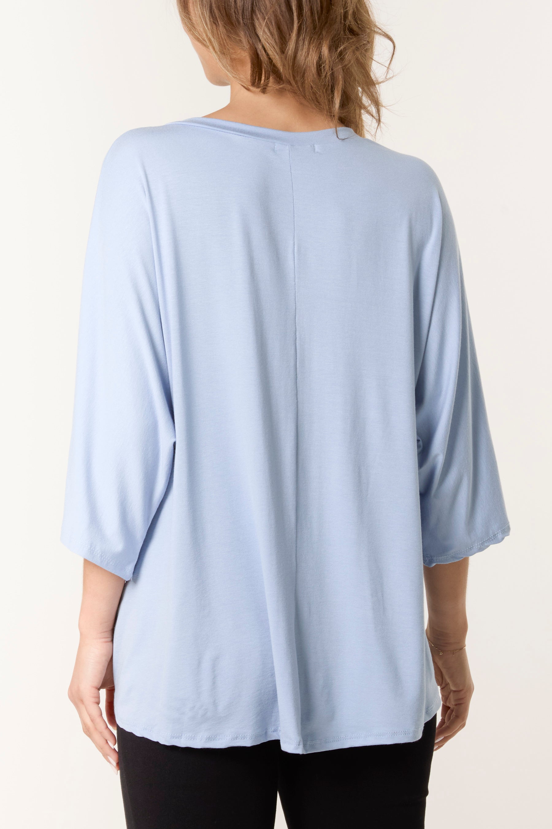 Round Neck 3/4 Sleeve Stretch Top
