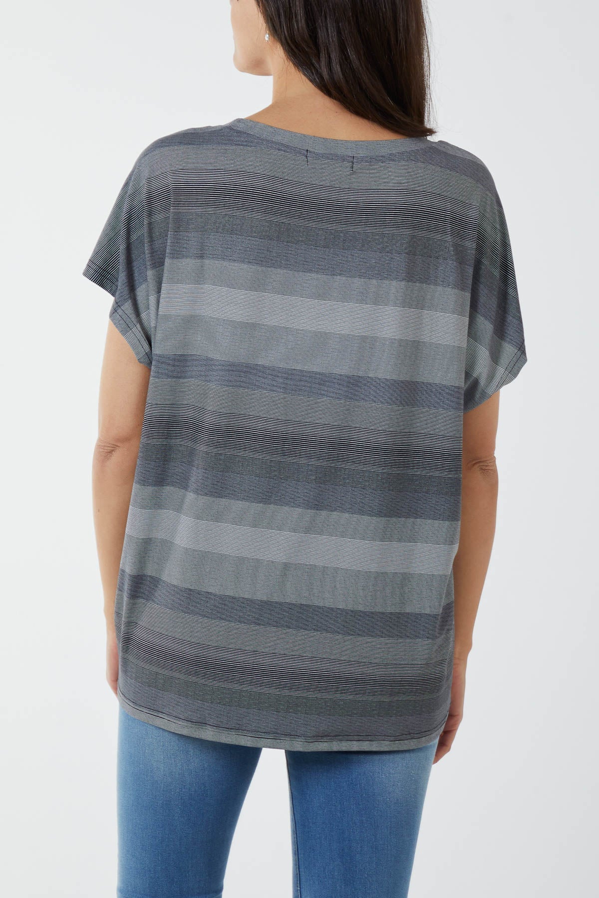 Round Neck Stripe T-Shirt