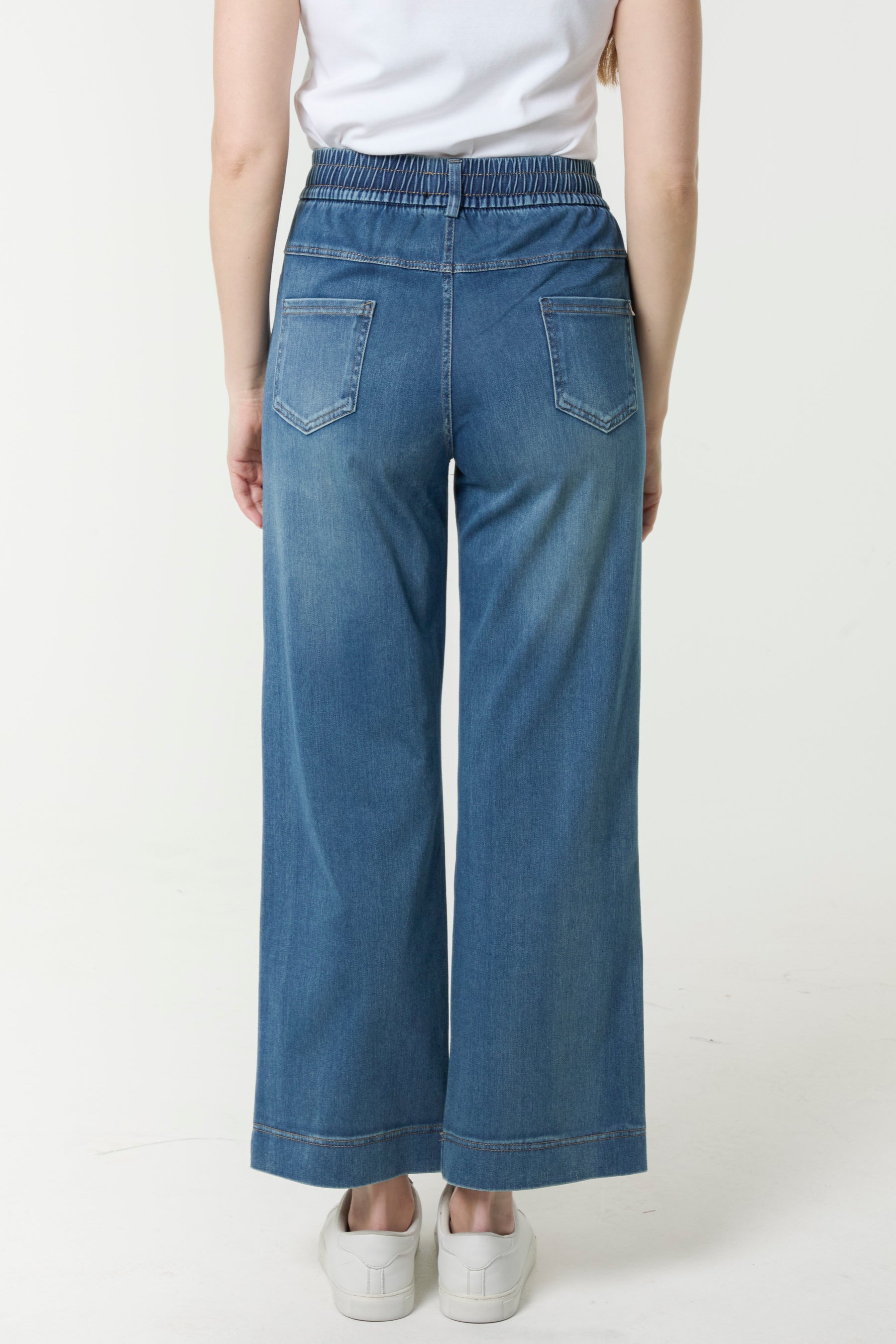 Ankle Length Wide Leg String Jeans
