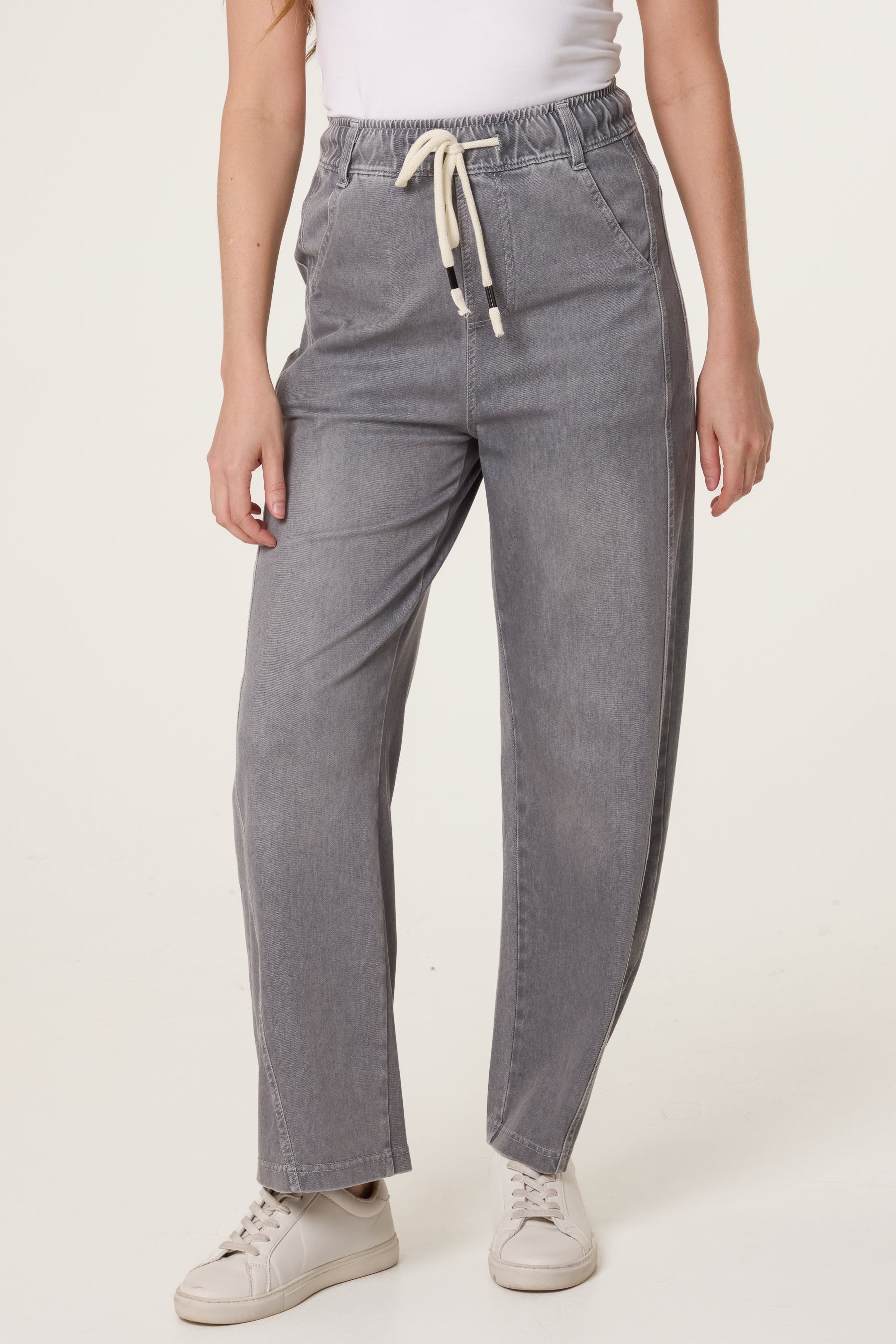 Seam Detail Wide Leg Jeans