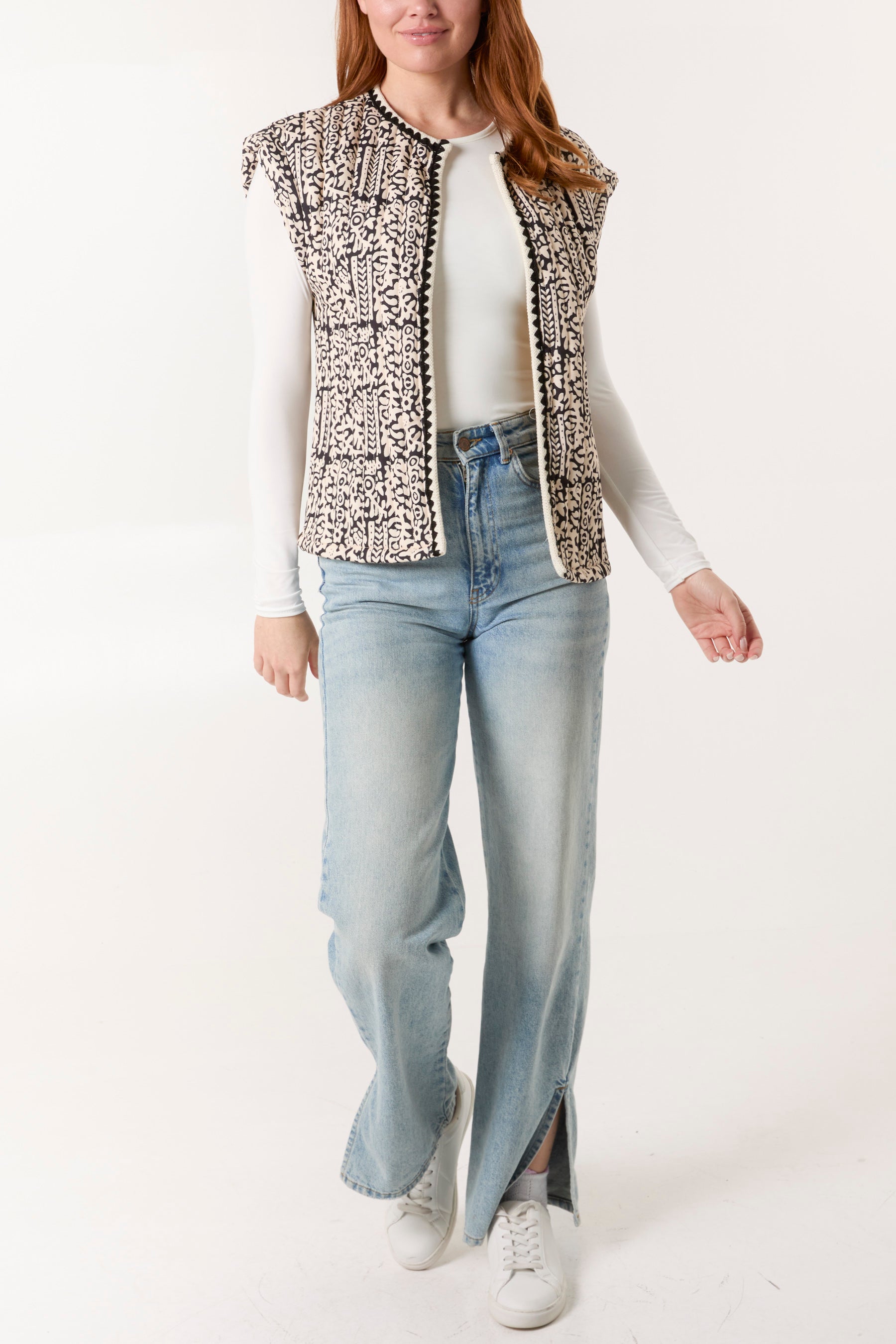 Sleeveless Printed Quilted Jacket