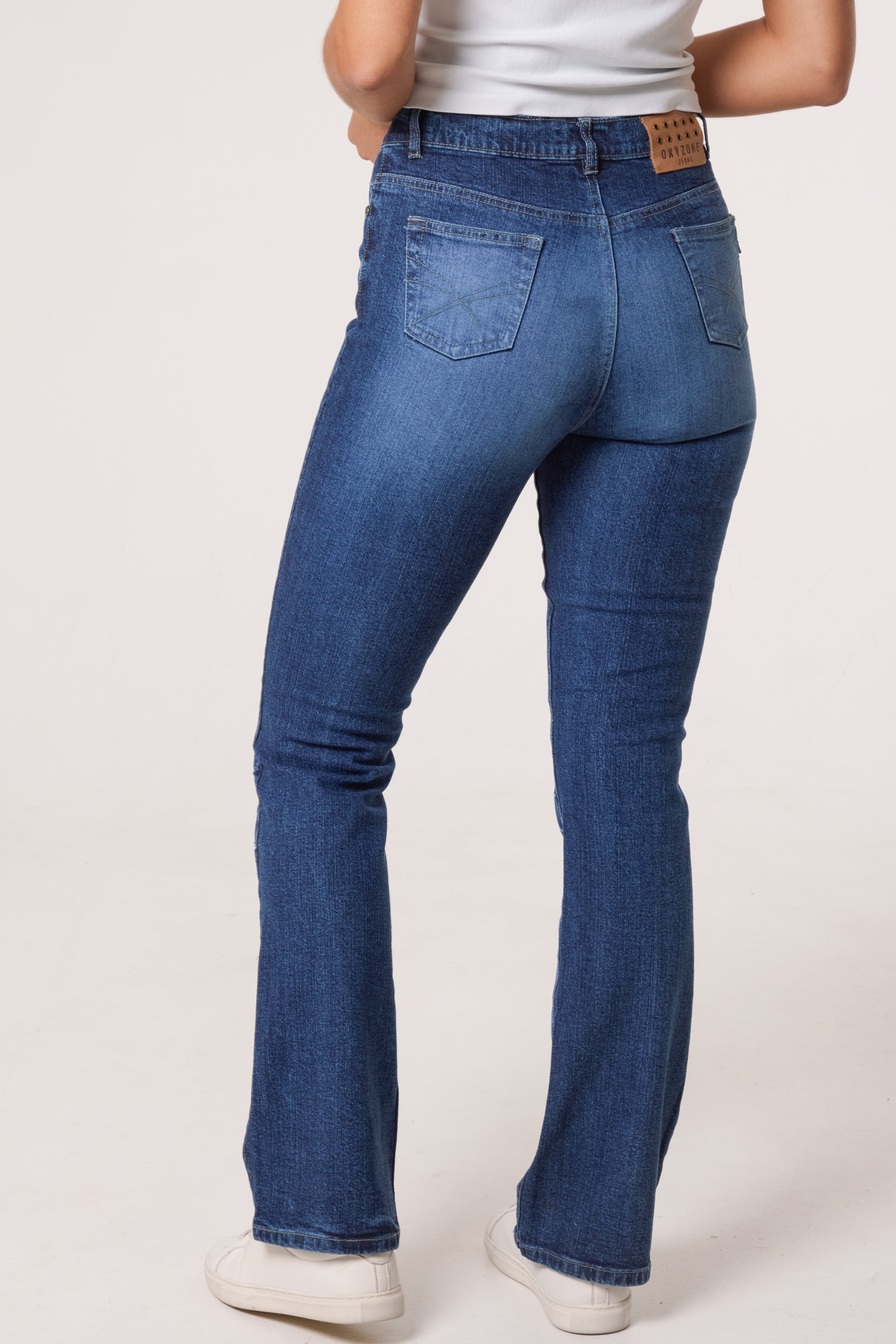 Distressed Flower Leg Jeans